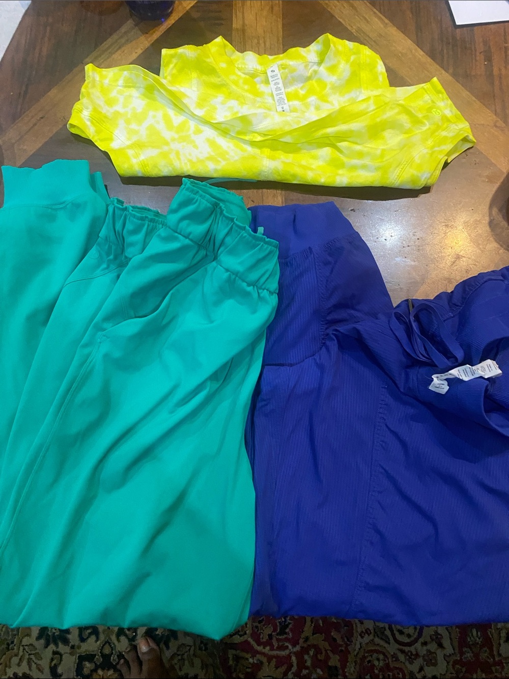 lululemon athletica 2 joggers and 1 Neon Yellow and White Tie-Dye Tank